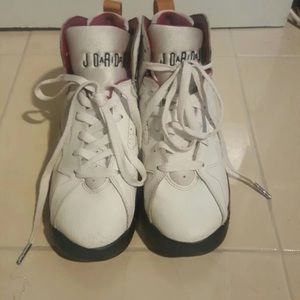 Jordan cardinal 7 4.5Y